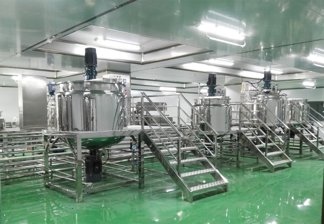 采用高剪切渦流式乳化攪拌機(jī)